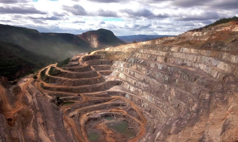 Frente de lavra para avaliação de recursos minerais